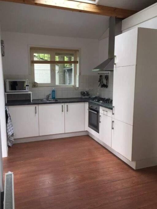 Heerlijk Huis In Een Prachtige Bosrijke Omgeving. Putten Kültér fotó