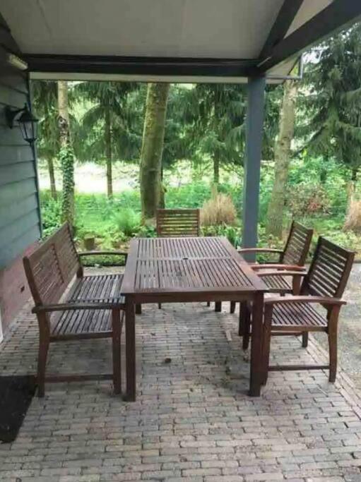 Heerlijk Huis In Een Prachtige Bosrijke Omgeving. Putten Kültér fotó